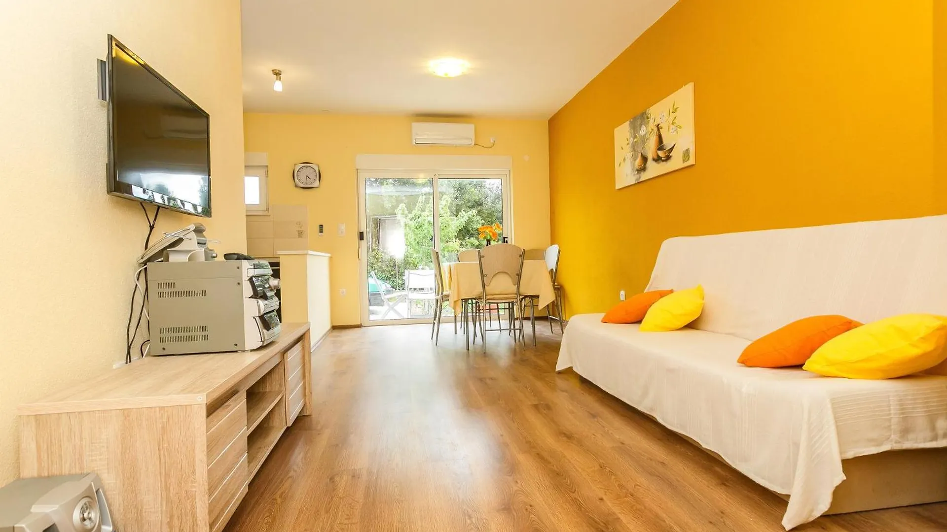 Apartman Cappuccino Kastela 0*,  Croatia